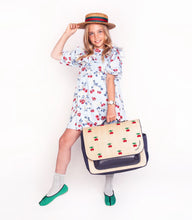 Afbeelding in Gallery-weergave laden, JEUNE PREMIER IT BAG MIDI RAFFIA CHERRY