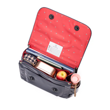 Afbeelding in Gallery-weergave laden, JEUNE PREMIER IT BAG MIDI RAFFIA CHERRY