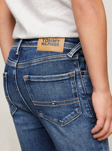 Afbeelding in Gallery-weergave laden, TOMMY HILFIGER BOYS JEANS
