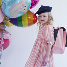 Video laden en afspelen in Gallery-weergave, JEUNE PREMIER IT BAG MIDI LADY GADGET PINK
